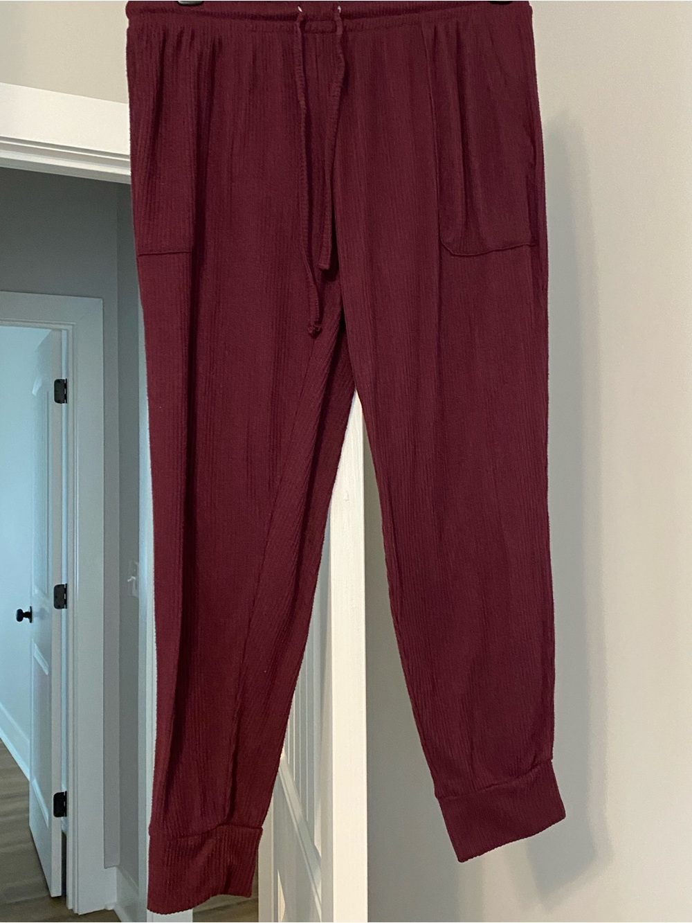 Women’s Maroon Ribbed Lounge Pants - Casual Drawstring Joggers